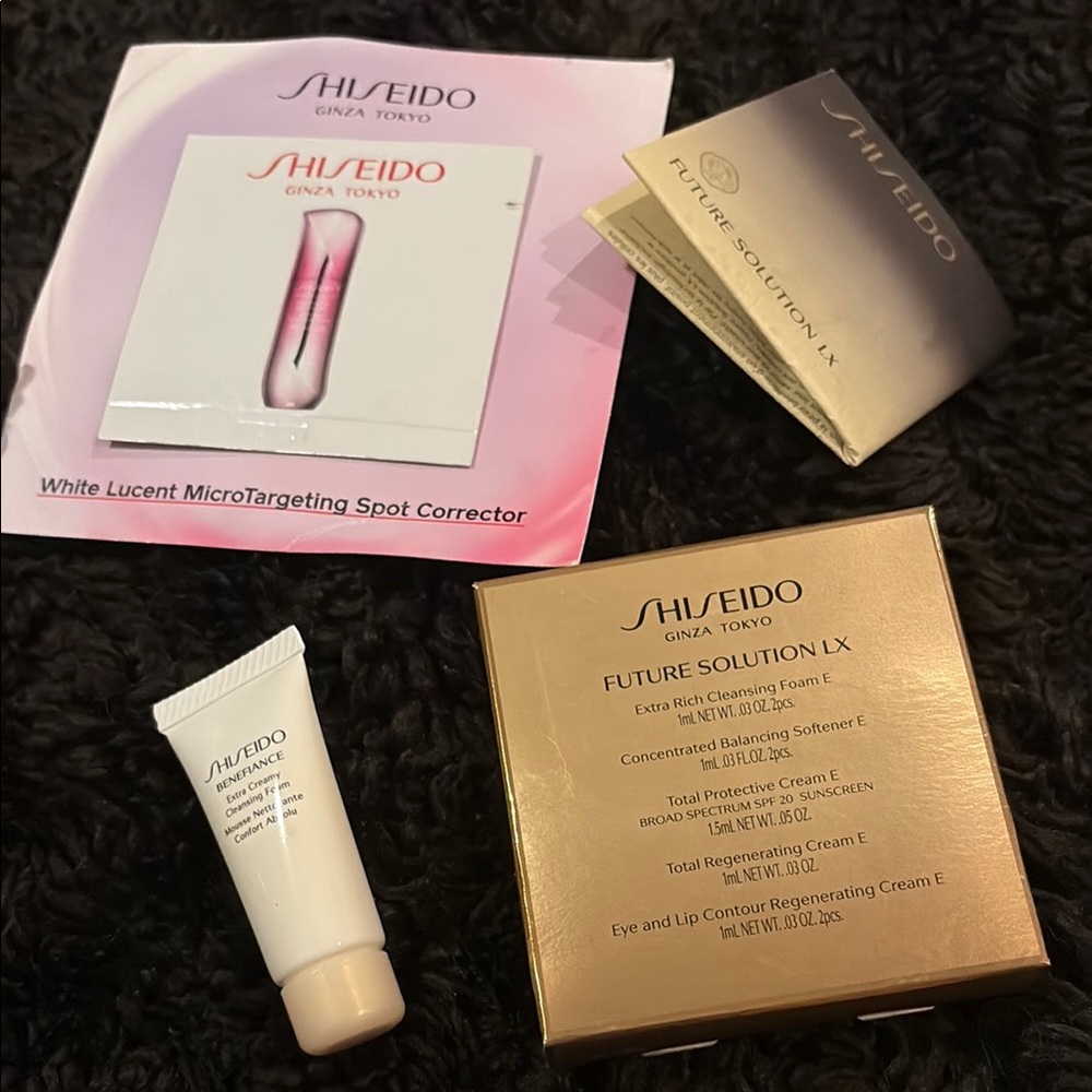 Shiseido White and Gold Makeup Collection New